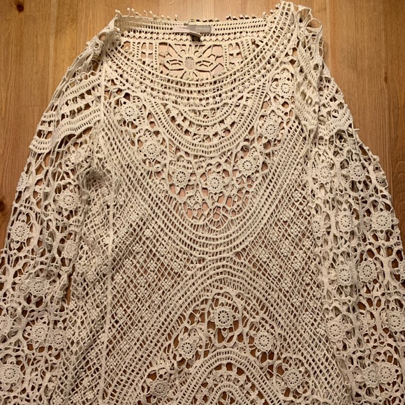 Forever21, size M, Cream/White Lace shirt - Picture 1 of 2